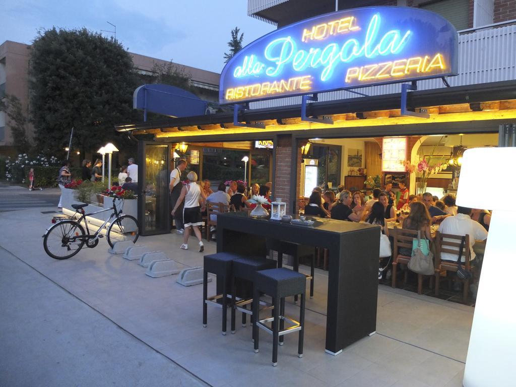 Alla Pergola Bibione Extérieur photo